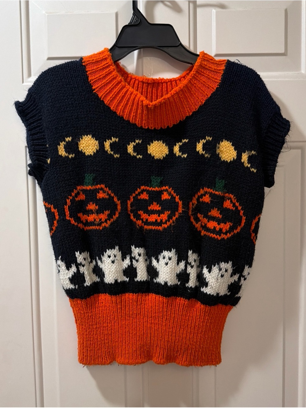 Halloween Ghost  Pumpkin 100% Acrylic Short Sleeve Vintage Sweater Size Small